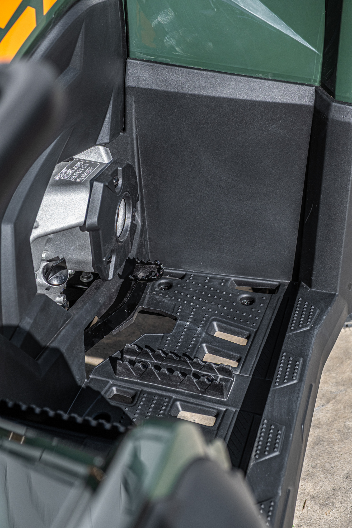 UPMOTO TCROSSER 650L EPS T3b DARK GREEN