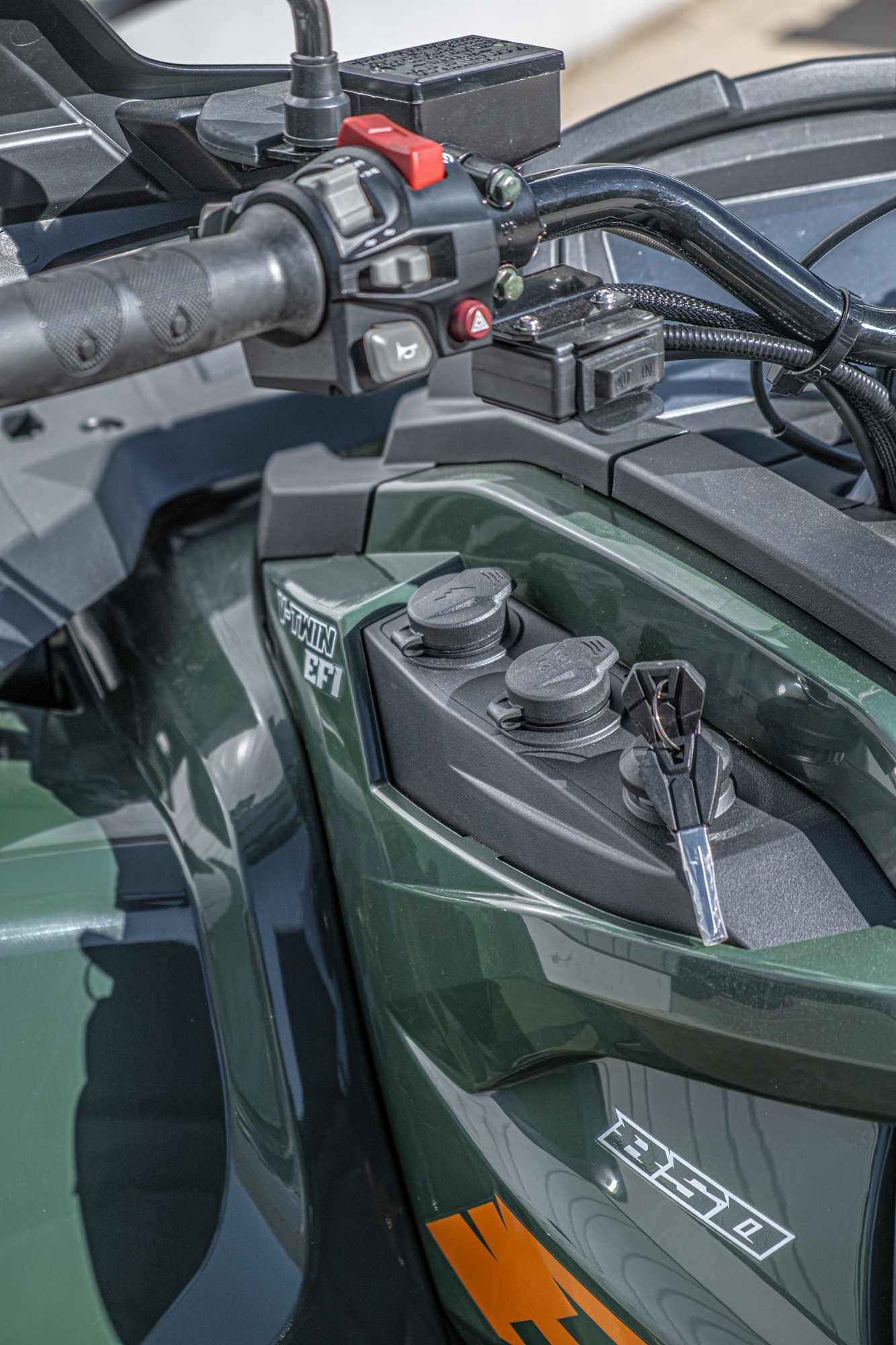 UPMOTO TCROSSER 850L EPS T3B DARK GREEN